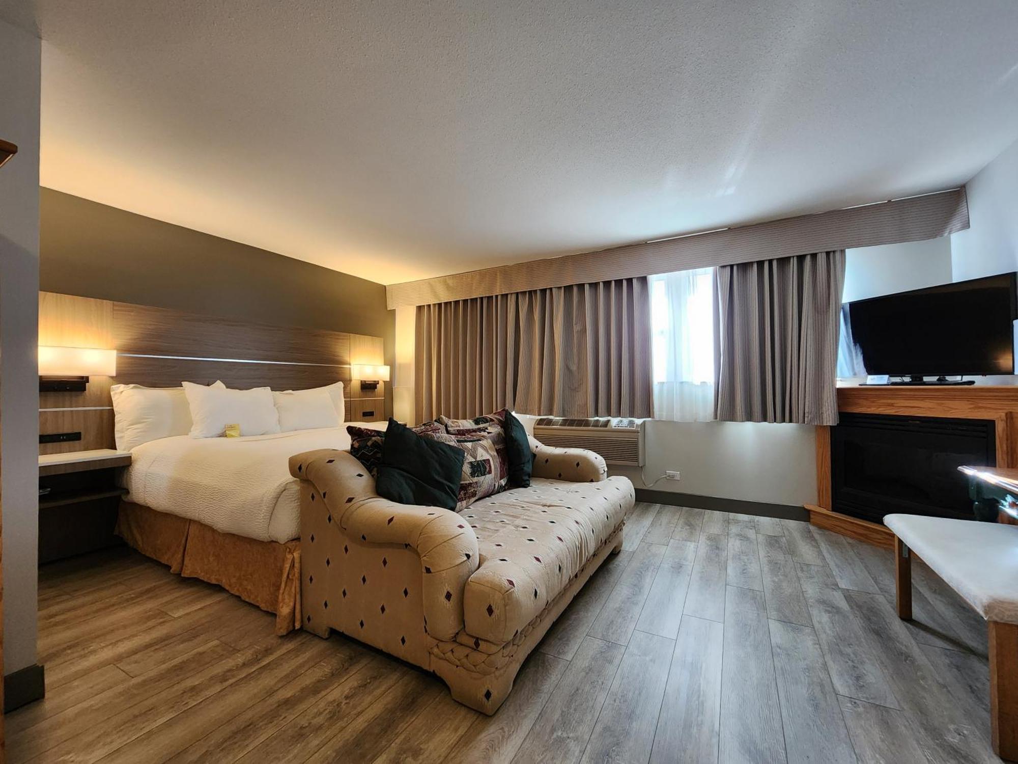Days Inn By Wyndham Penticton Conference Centre Экстерьер фото