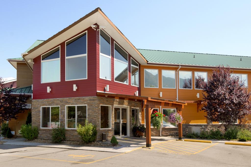 Days Inn By Wyndham Penticton Conference Centre Экстерьер фото
