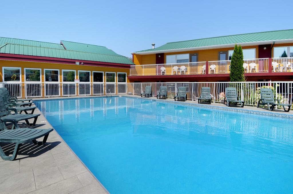 Days Inn By Wyndham Penticton Conference Centre Экстерьер фото